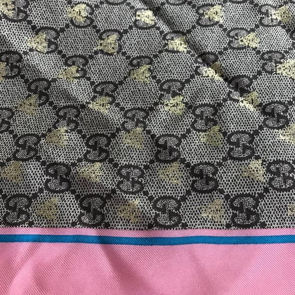Gucci Scarf Bee GG Twill Silk Roseare/Sky Blue - Picture 2 of 5